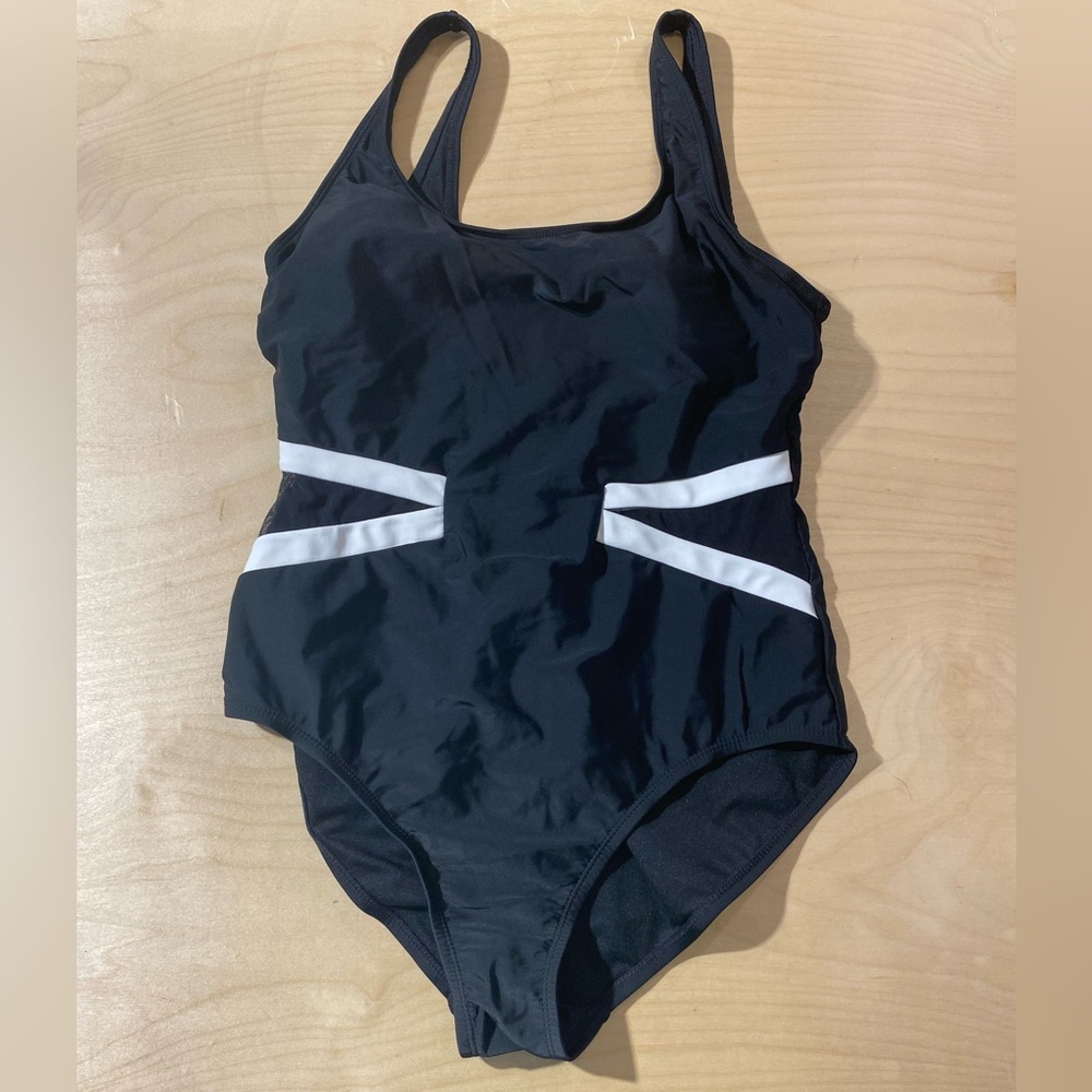 Catalina Black and White Women's Swimsuit Large (12-14) (NB) - Picture 3 of 8